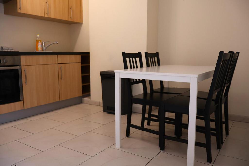 Comfort & Central Rooms - Resim 20