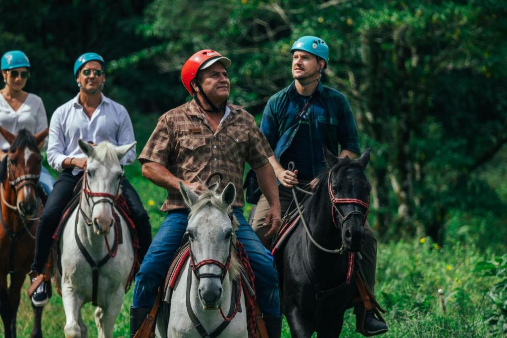 Hosté ubytování El Silencio Lodge & Spa Costa Rica