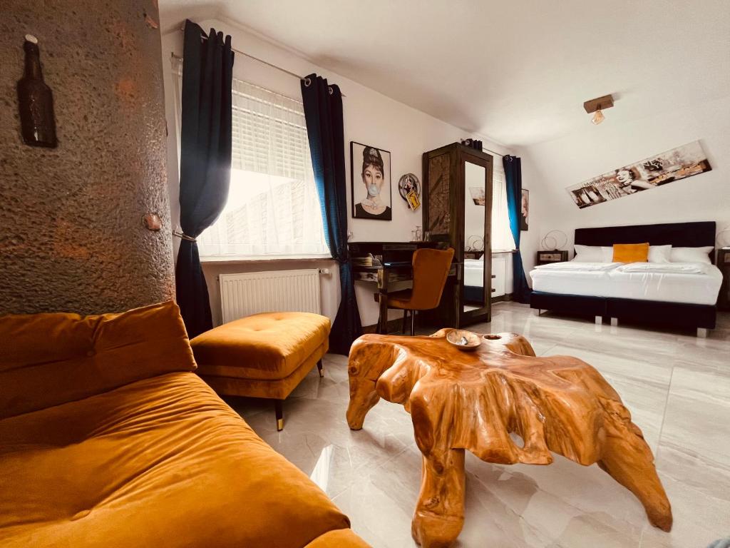 Hotel Karthäuser Hof - Double Room