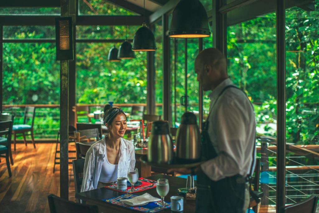 Hosté ubytování El Silencio Lodge & Spa Costa Rica