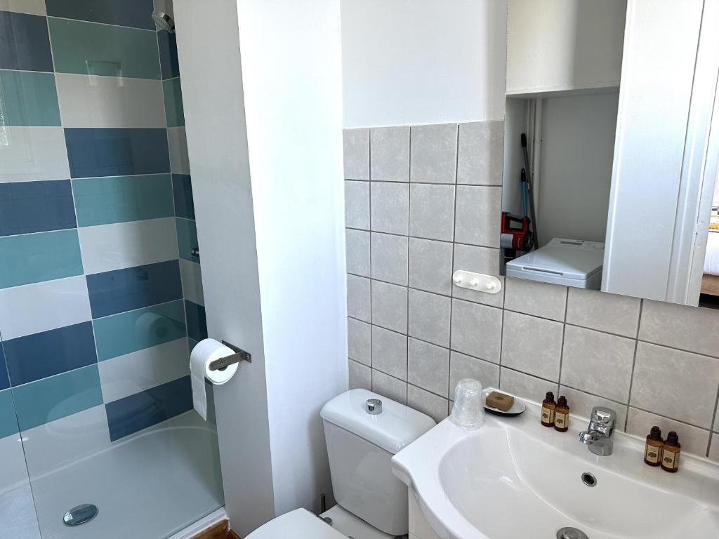 Kúpeľňa v ubytovaní La Comédie Reims