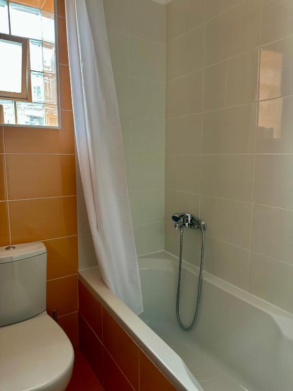 Koupelna v ubytování SnappyB Living Spaces