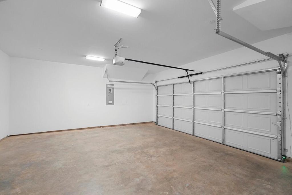 Fotografie z fotogalerie ubytování Modern 2BR l Pet-Friendly l Private Baths v destinaci Dallas