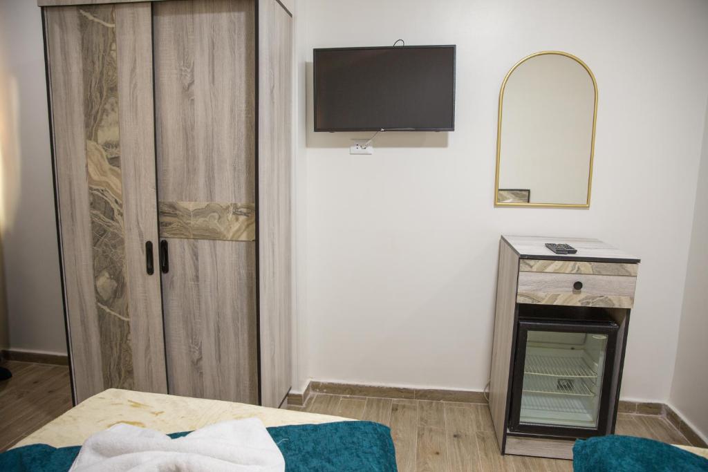 Royal Cairo Hotel - 8