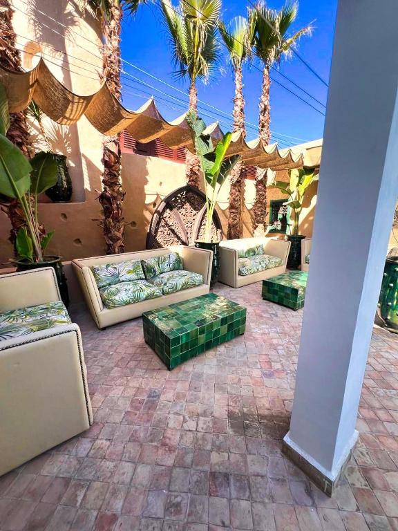 Posezení v ubytování Riad JiL & SPA