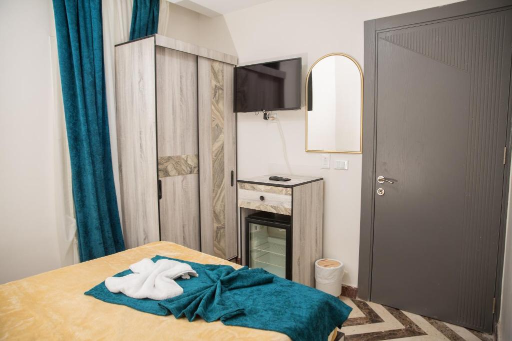 Royal Cairo Hotel - 3