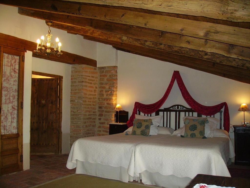Hotel Boutique Condes Fúcares - Twin Room