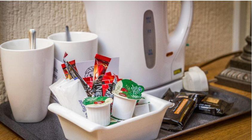 Adelaide House Hotel - Opposite Winter Gardens, Town Centre - Resim 26