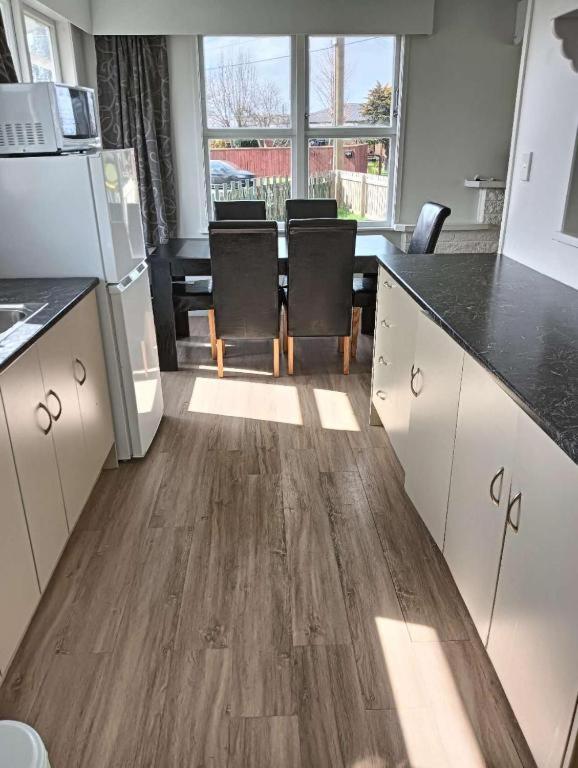 Serviced 3 Bedroom House - Resim 4