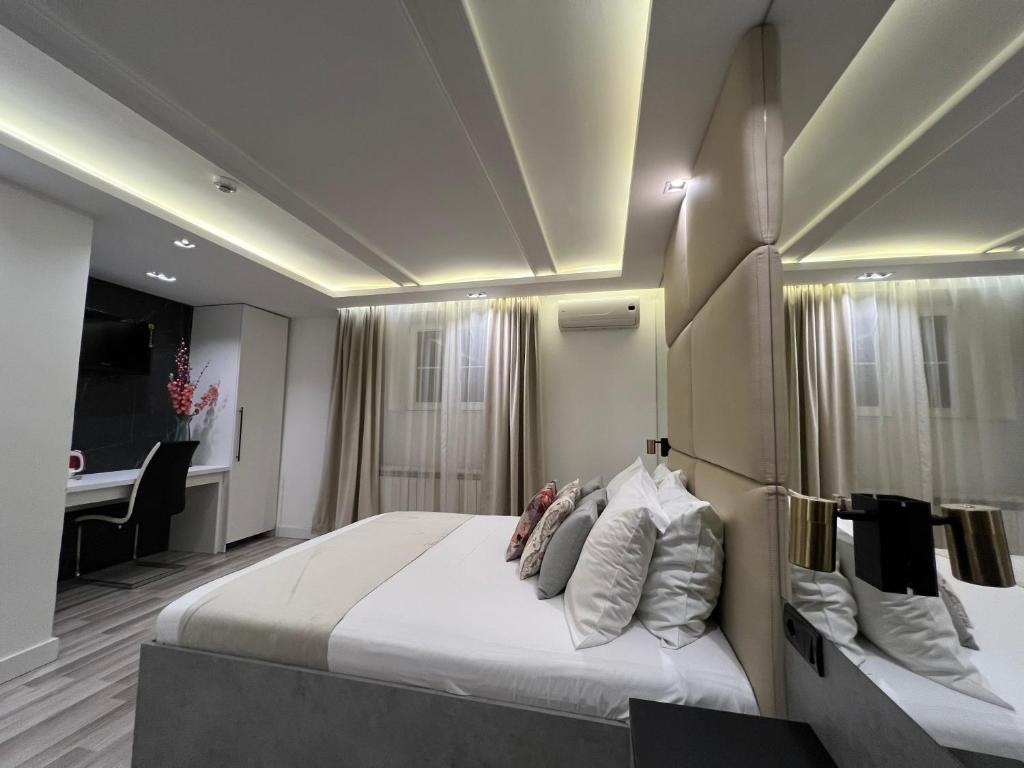 Hotel Forever - Resim 13