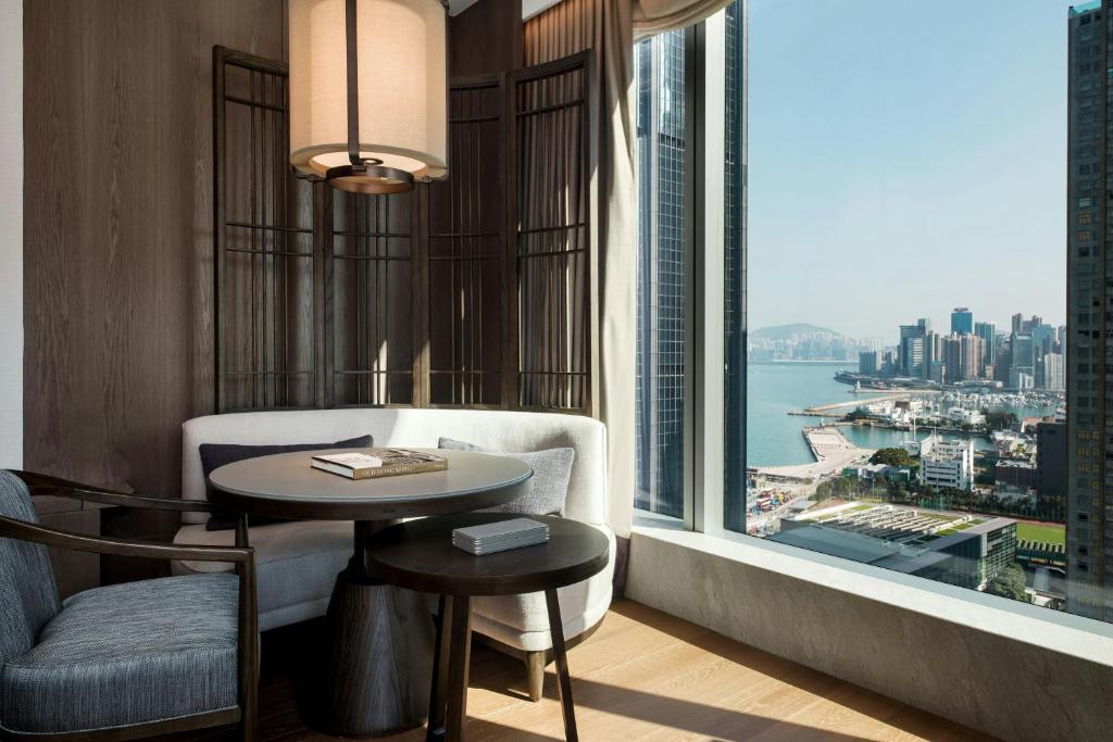 Posezení v ubytování The St. Regis Hong Kong