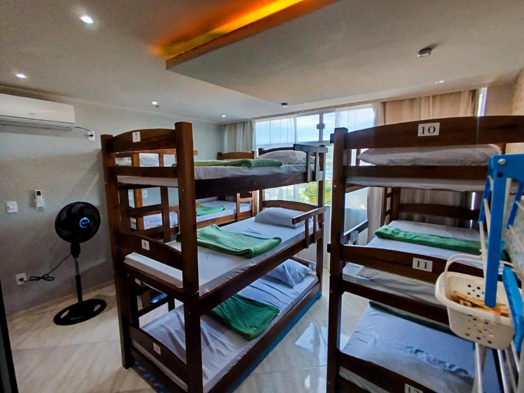 Postel nebo postele na pokoji v ubytování Hostel Casa da Pedra