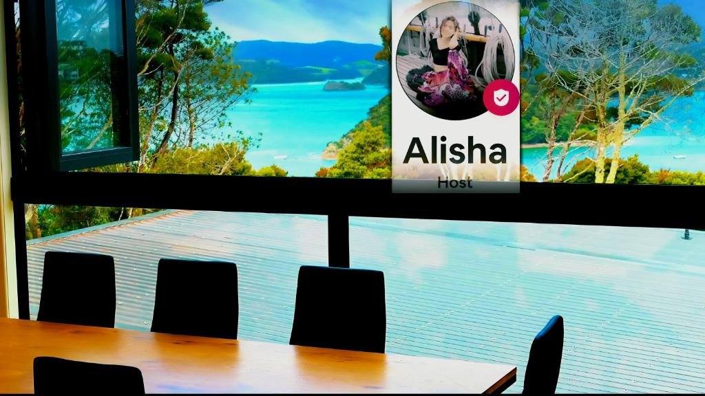 Paihia Lighthouse - Resim 1