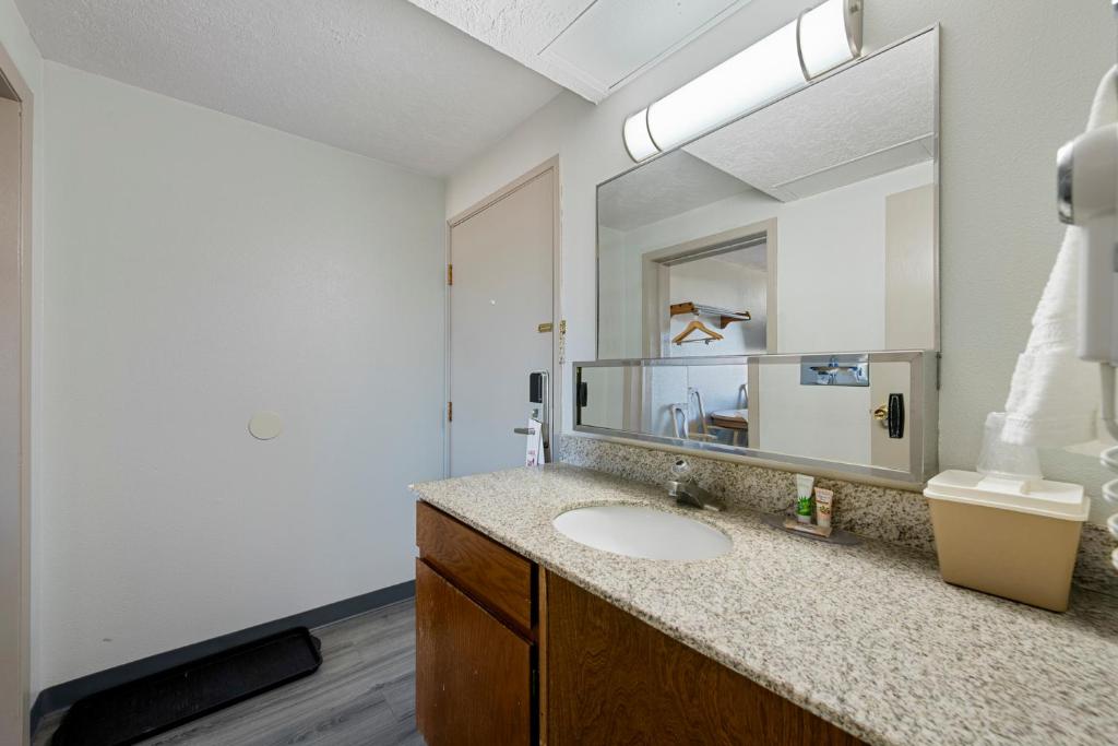 Kuchyň nebo kuchyňský kout v ubytování Budget Motel - Delta, Utah