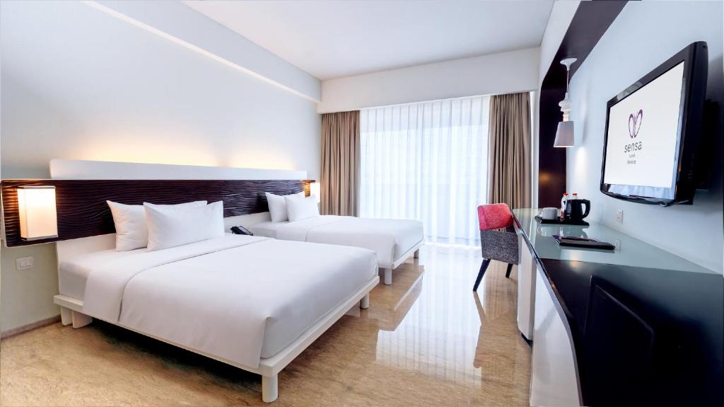 Camera con 2 Letti e TV a schermo piatto di Sensa Hotel Bandung a Bandung