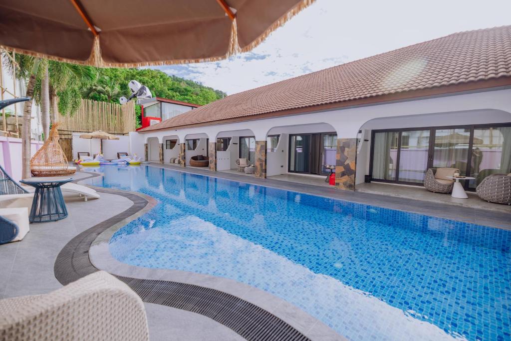 Bazén v ubytování YUSU Hotel 羽宿酒店 nebo v jeho okolí