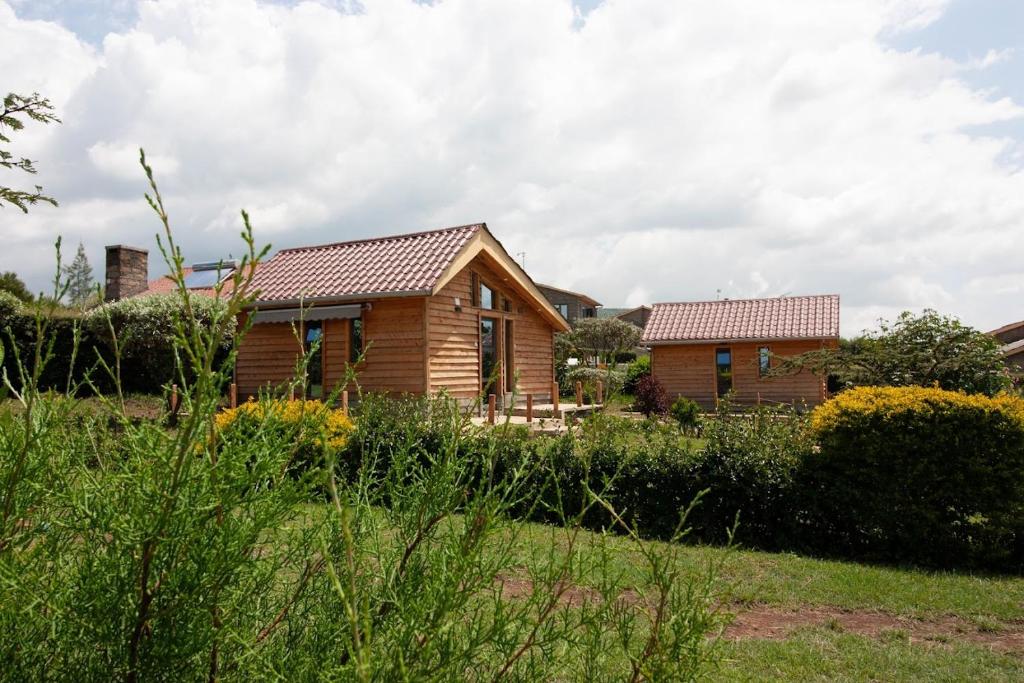Taman di luar Wooden Cottage for 5 Near Lake Naivasha, Elwai Visitor Centre