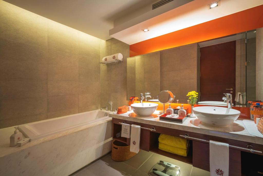 Suite Junior có Giường cỡ King Nhìn ra Biển và Hồ bơi riêng