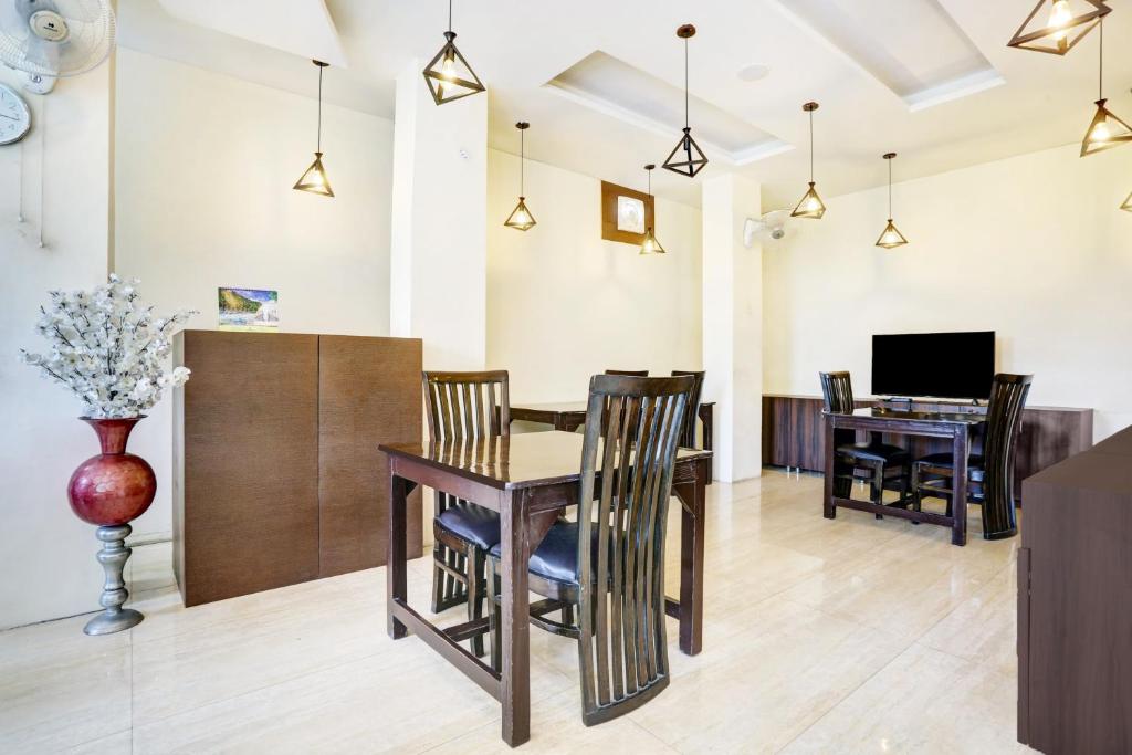 Fotografie z fotogalerie ubytování Super Townhouse Dharamshala v destinaci Dharmsala