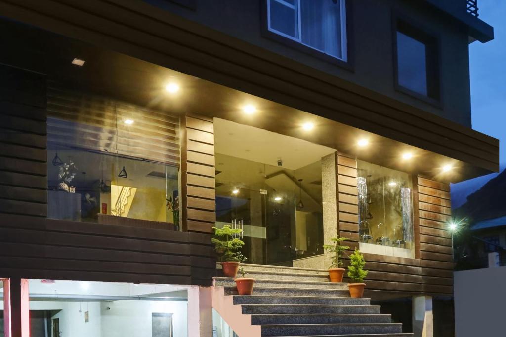 Fotografie z fotogalerie ubytování Super Townhouse Dharamshala v destinaci Dharmsala