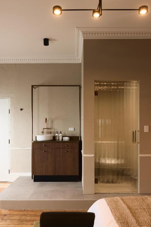 Empire Hotel - Resim 18