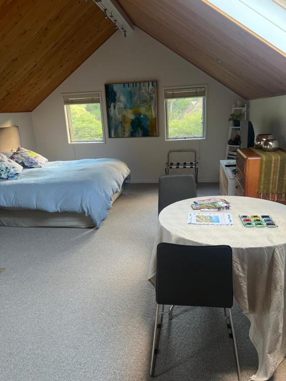 Lake Okareka Loft - Resim 6