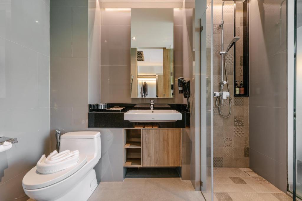 Rak Elegant Hotel Patong - Resim 18