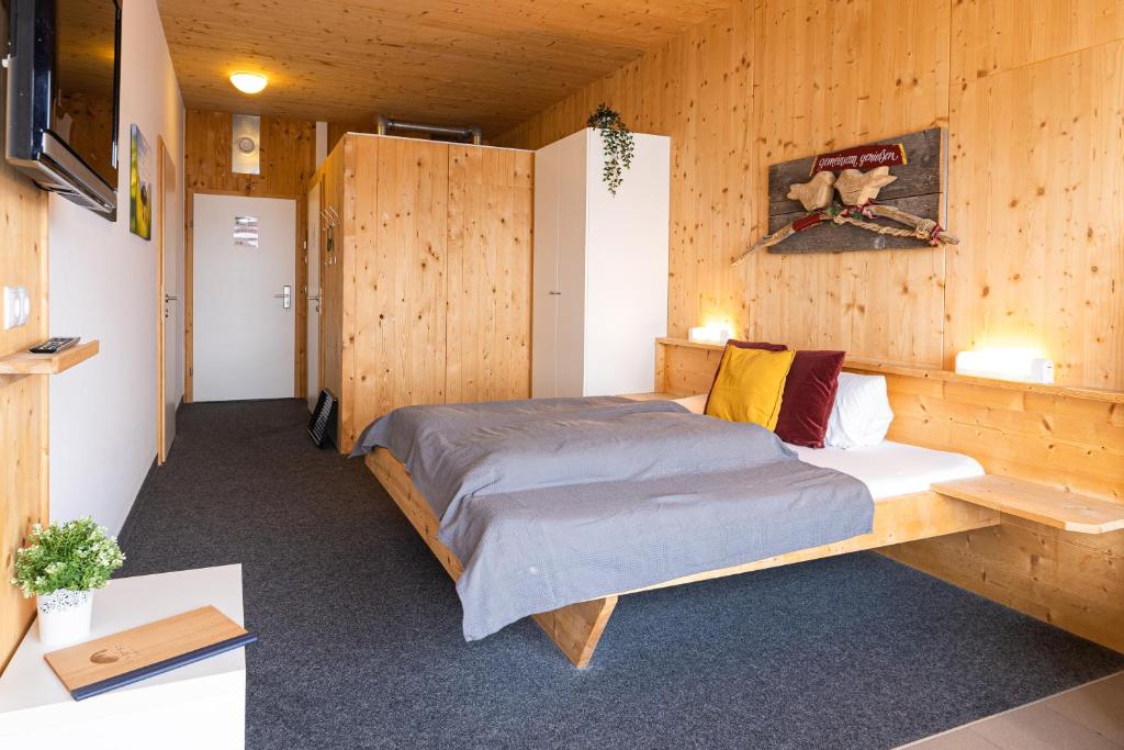 Posteľ alebo postele v izbe v ubytovaní Venet Gipfelhütte