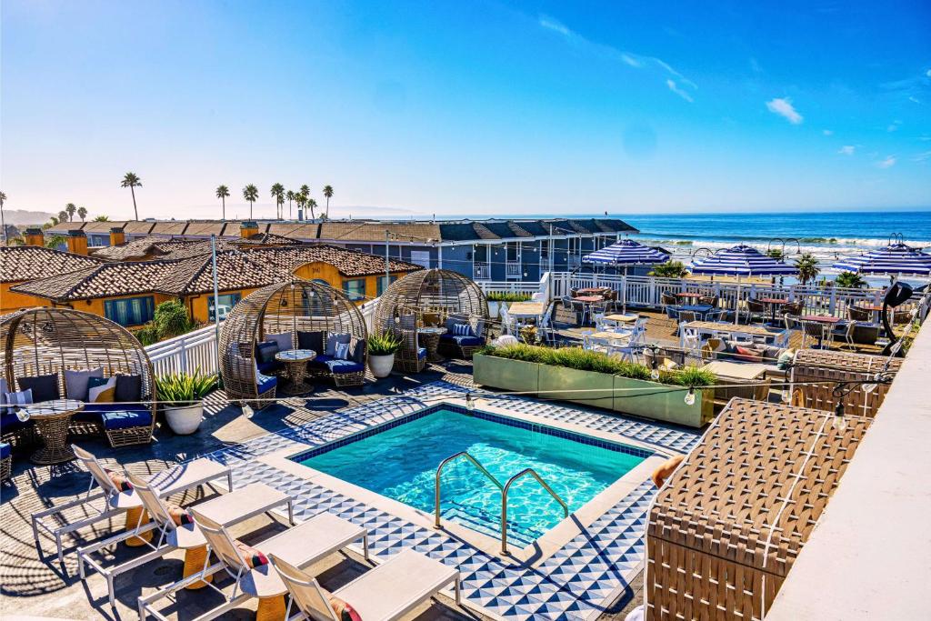 Inn at the Pier Pismo Beach, Curio Collection by Hilton photo