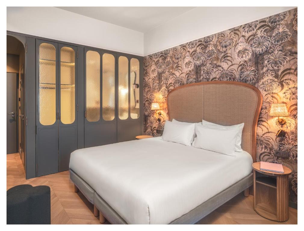 Miss Fuller - Resim 43