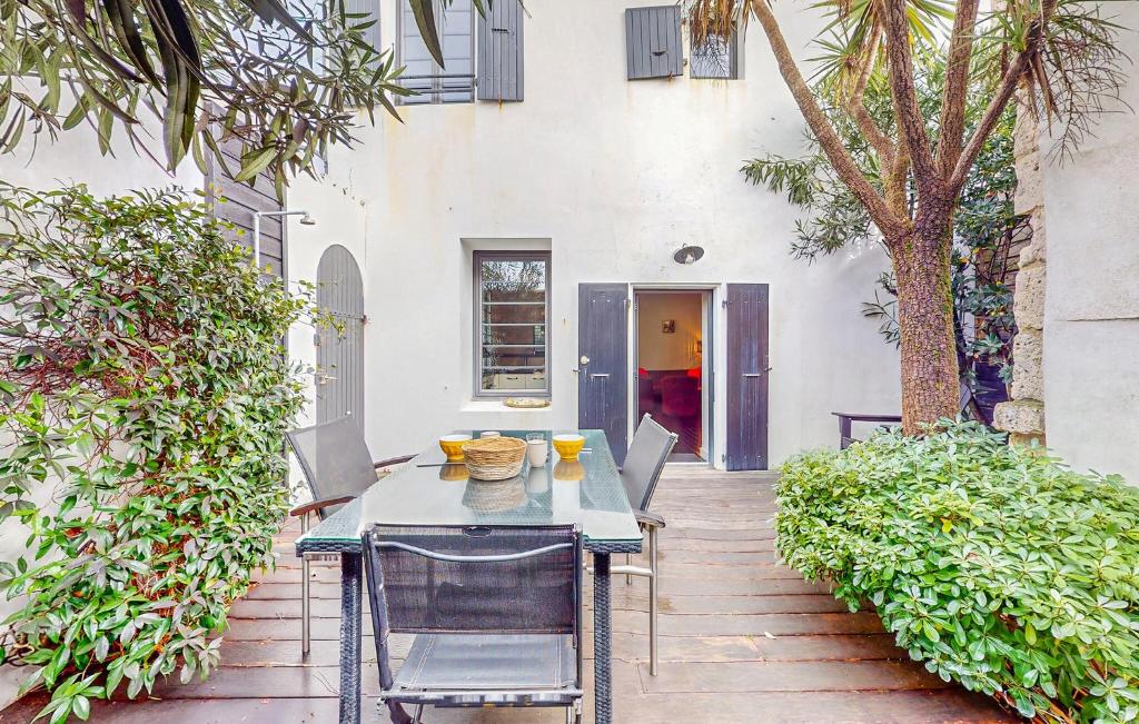Κήπος έξω από το Cozy Home In La Cotiniere