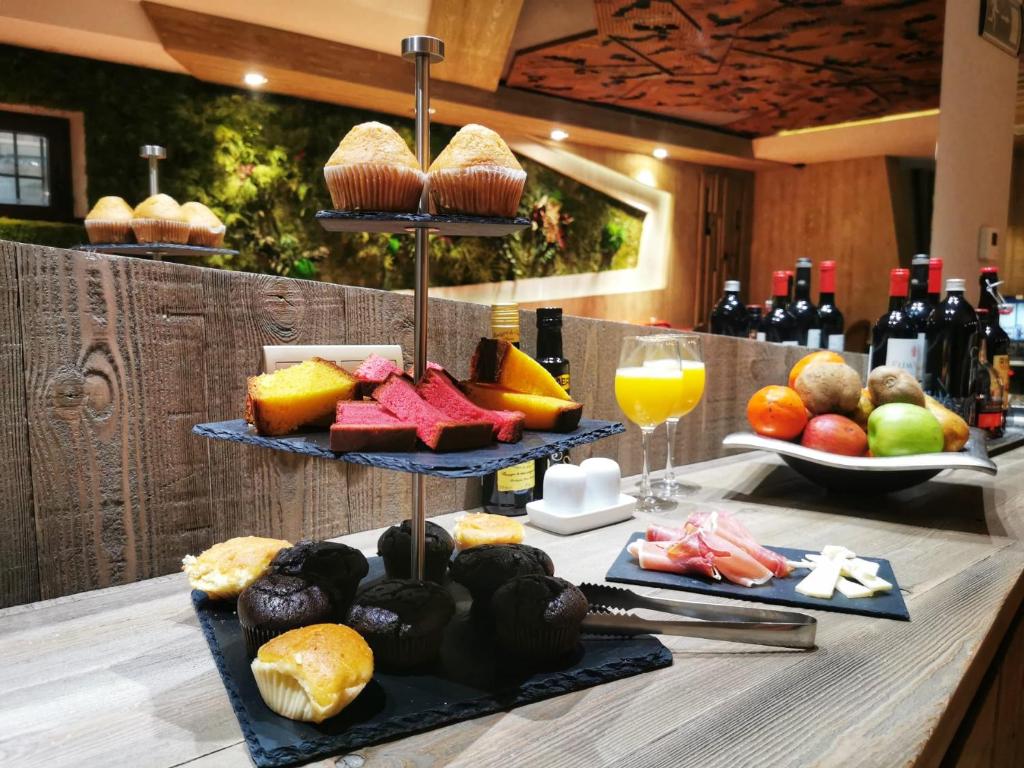 Comida en o cerca de este hotel