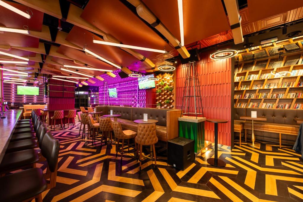 Four Points by Sheraton Production City, Dubai - Resim 10