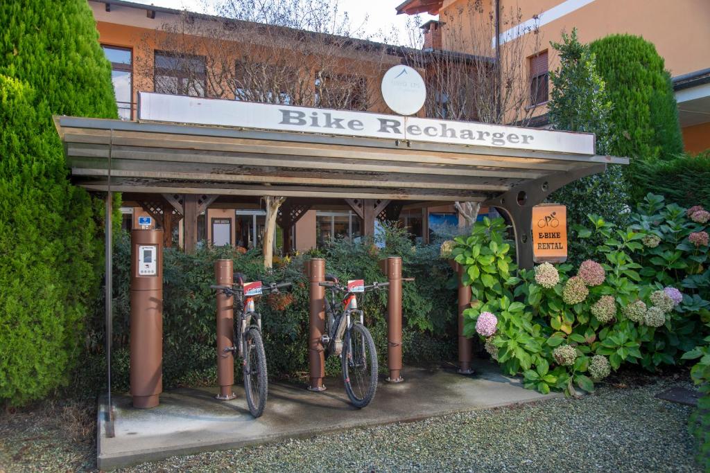 Jízda na kole v ubytování Hotel la Colletta nebo okolí