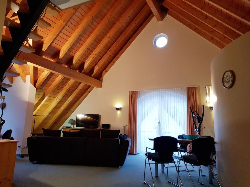 Χώρος καθιστικού στο Ferienwohnung Bär In Baiersbronn