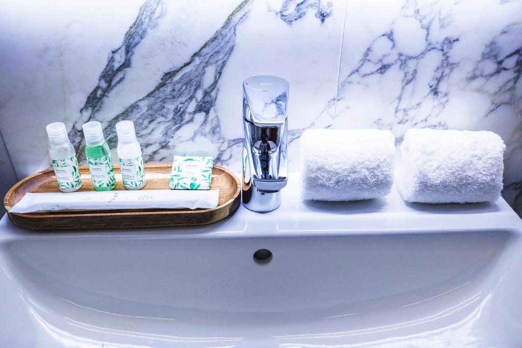 Corral del Carbón GG Luxury Hotel Boutique - 18