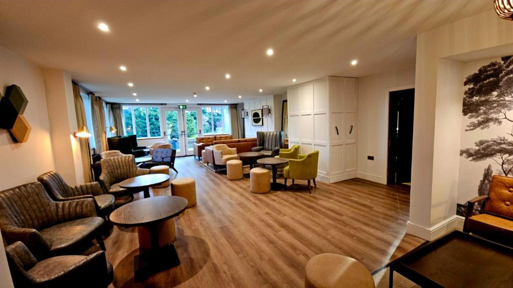 Гостиная зона в Great Hallingbury Manor & Lodges London Stansted