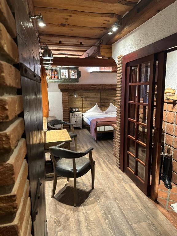 Romantik Hotel U Raka - Resim 6