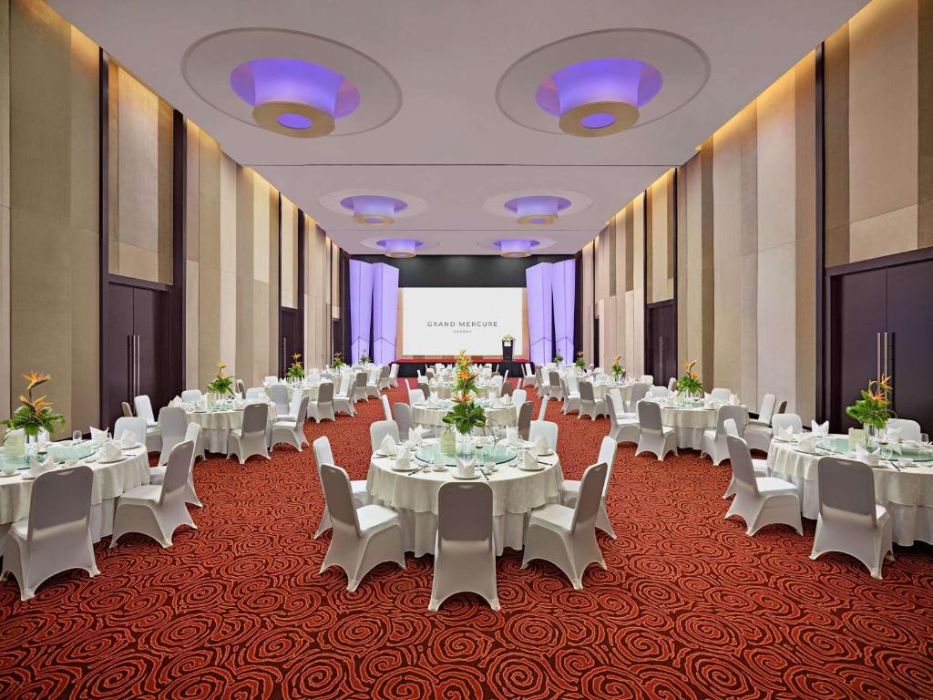 Restaurace v ubytování Grand Mercure Danang