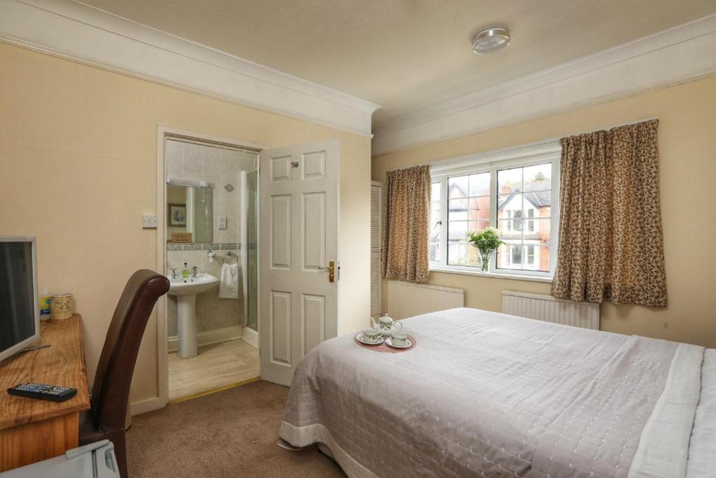 Westbourne Lodge