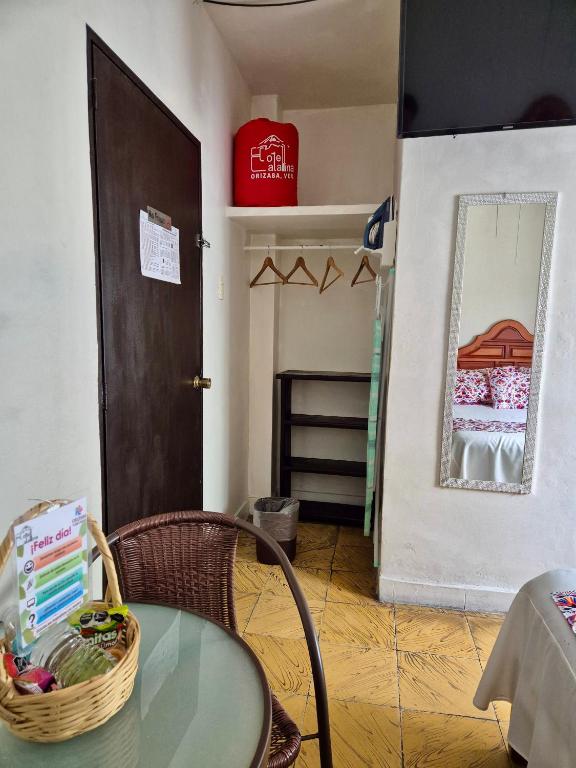 Postel nebo postele na pokoji v ubytování Hotel Catalina