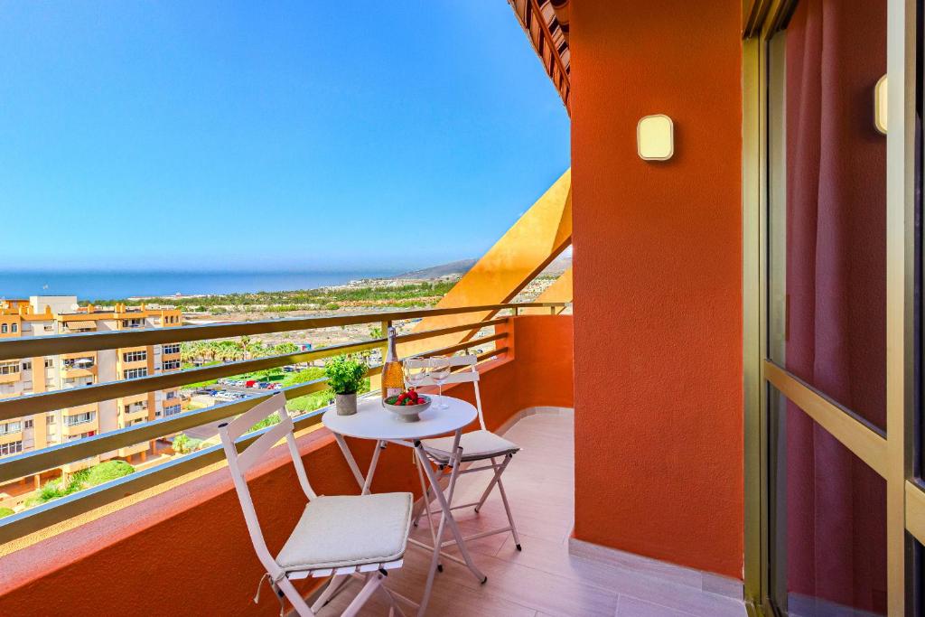 Penthouse Pool Los Cristianos Beach