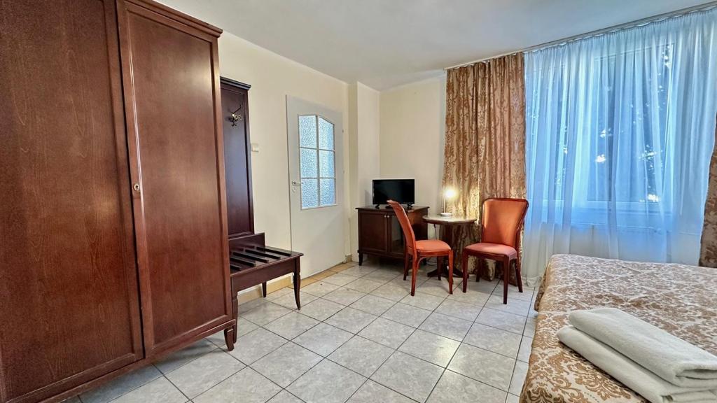 Hotel Turystyczny - Resim 5