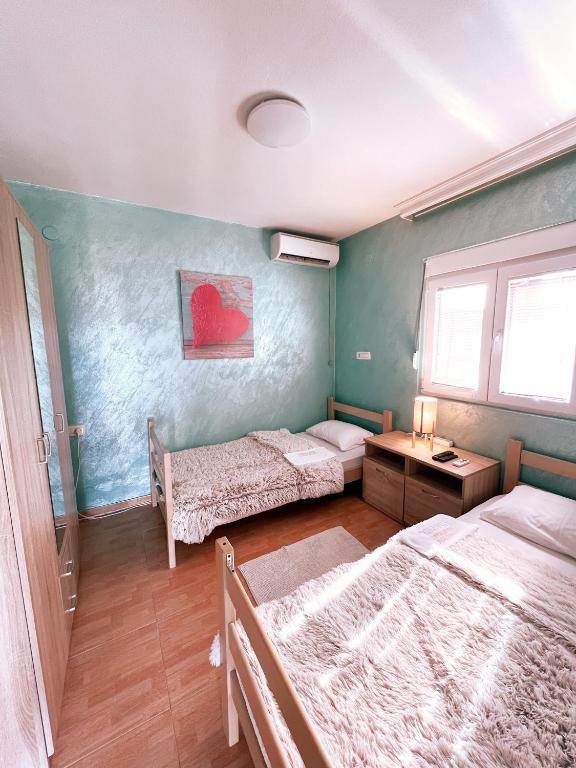 Apartments Aerodrom - 5