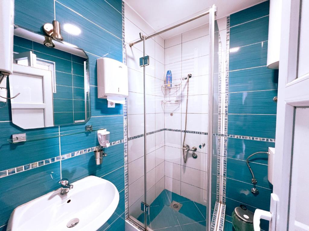 Apartments Aerodrom - 14