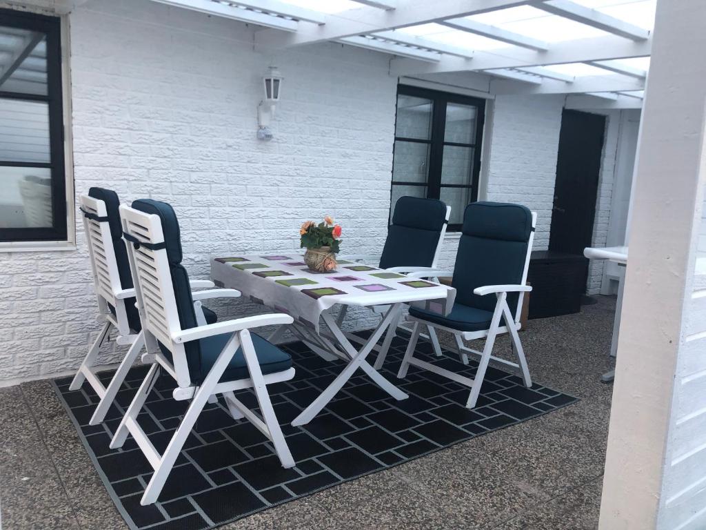 Fotografie z fotogalerie ubytování NYRENOVERAD LÄGENHET med egen ingång & nära havet v destinaci Sölvesborg