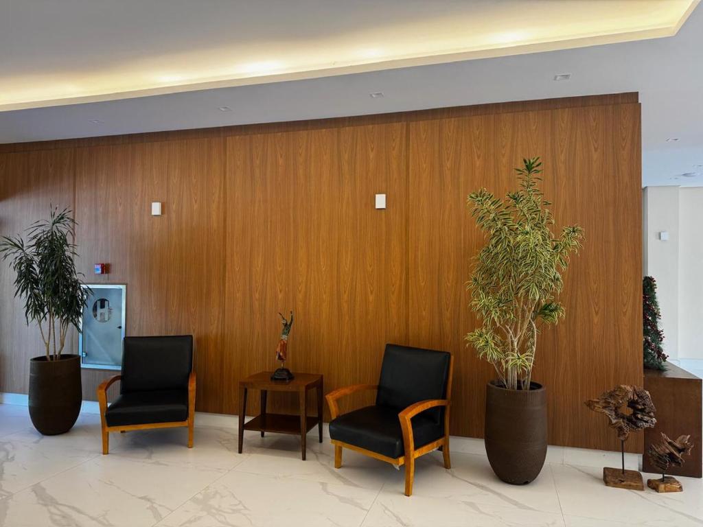 Uma TV ou centro de entretenimento em Guararema Parque Hotel