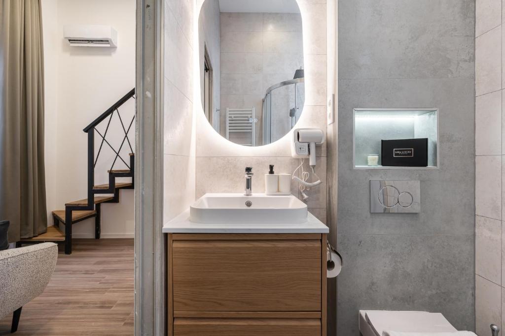 Kúpeľňa v ubytovaní K33- Boutique Apartments, Best Location, by BQA