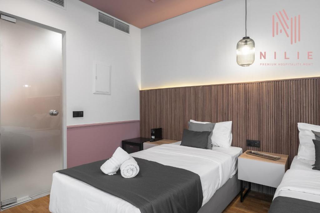 Esther Suites, Nilie Hospitality MGMT - Resim 27