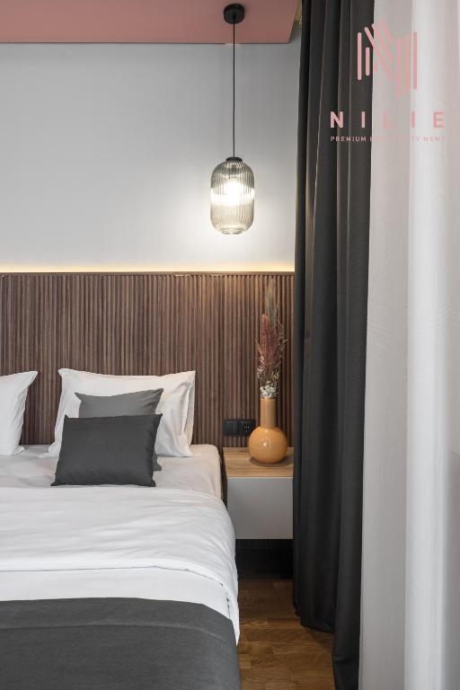 Esther Suites, Nilie Hospitality MGMT - Resim 18